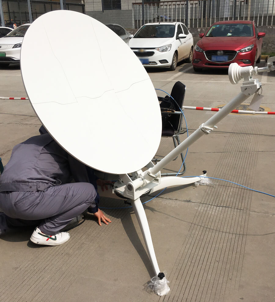 SATCOM Quick Deploy Flyawa Antennas