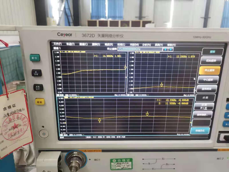 Waveguide Quartz and Mica Pressure Windows